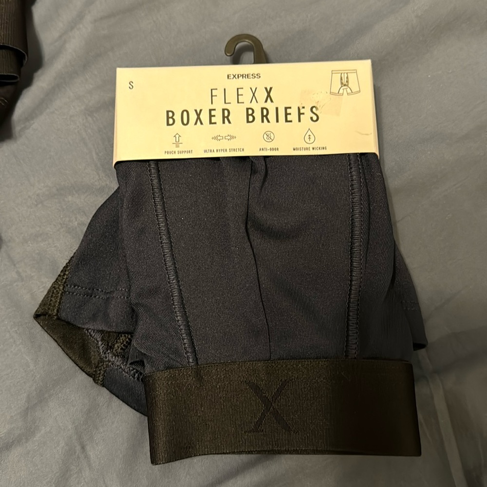 EXPRESS MENS FLEX BOXER BRIEF SMALL NWT NAVY